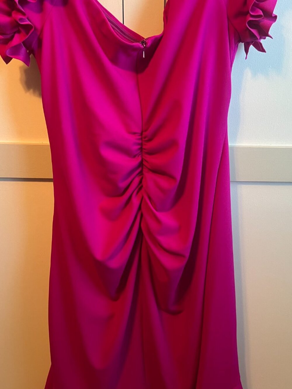 NWT Xscape Off-The-Shoulder Ruffle Sleeve Scuba Crepe Dress - Fuchsia - Picture 4 of 5